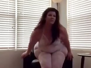 נשים-בעל-גוף-גדולות, תחת-butt, שחרחורת