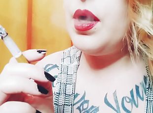 amateur, latino, fetichista, a-solas, fumando, español, tatuaje