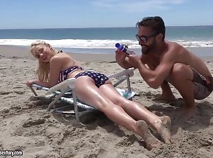 Pretty blonde Staci Carr sex after beach hookup - Staci carr gives POV blowjob