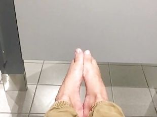 public, picioare, toaleta, fetish