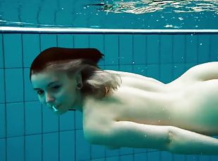 store-patter, russisk, teenager, naturlig, pool, solo, tatovering