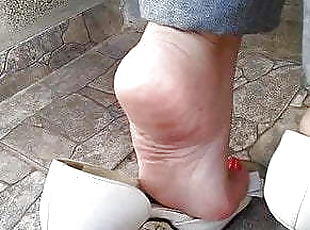 Peep toes feet
