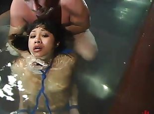 Mark fucks Dragon Lily's face in water bondage