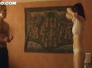 Exquisite French Babe Julliette Binoche Shows Her Bush - Hot Sex Scene