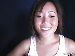 Leilli Yang sucks BBC and gives a handjob in gloryhole room