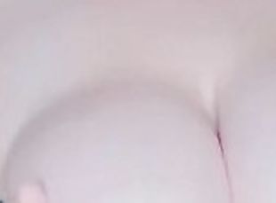 Wanna cum om these titties ? ????