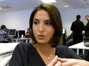 Aziza Wassef, the sexy Egyptian journalist masturbates to the challenge