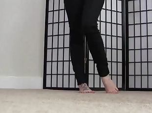 You will love the way my fat ass looks in tight jeans joi