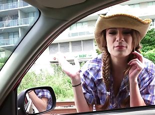 Cowgirl gets in the car and slobbers all over his dick
