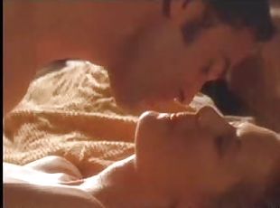 Heart-Stopping Blonde Gretchen Mol Exposes Her Hot Rack In a Sex Scene
