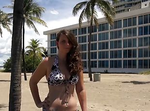 Luscious brunette babe in a bikini gets fucked hardcore after giving a blowjob