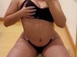 Huge ass tiny waist girl bouncing hips and tits ????????