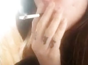 dilettant, babe, fetisch, allein, rauchen, tattoo