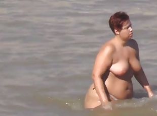 donne-grasse-e-belle, spiaggia