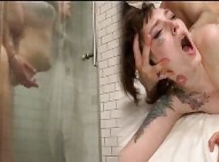 Stepsister asked to rub her back and fuck hard in the bathtub and then in the room in the ass