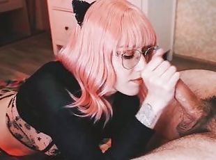 Amateur blowjob from cutie in glasses