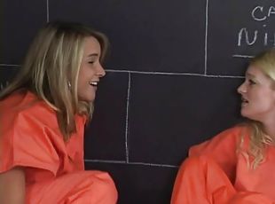 Babes stuck in prison eat some pussy in their cell