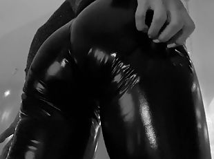 babes, latex, solo